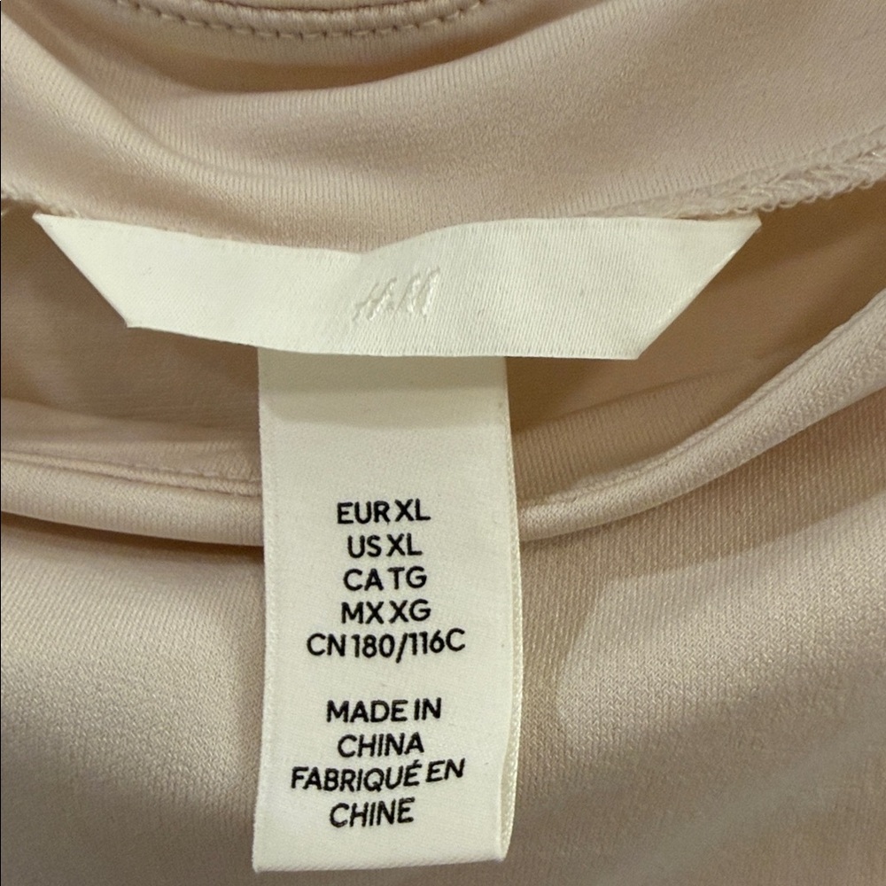 H&M Tank Top - Picture 3 of 3